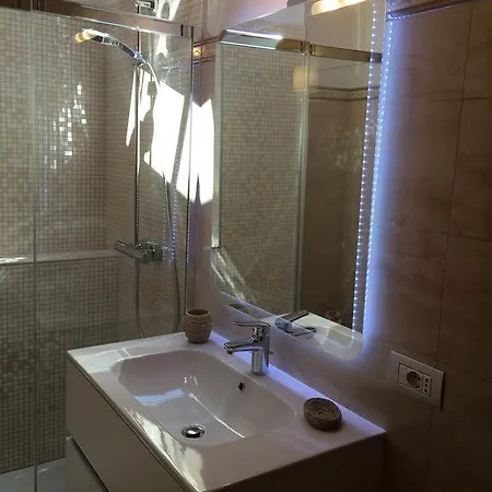 Casa Vacanza Da Mari * Lezzeno